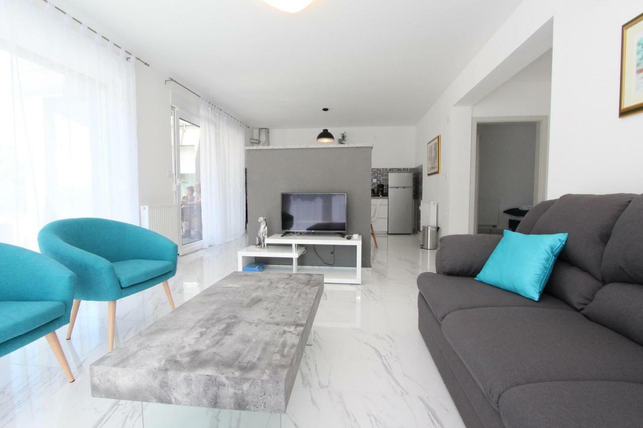 Apartment Karlo 2 Rovinj Exterior foto